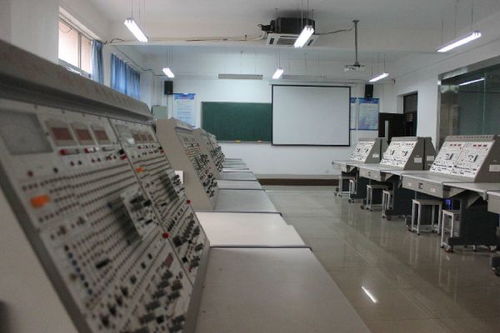 應(yīng)用電子技術(shù)專(zhuān)業(yè)人才培養(yǎng) 聚焦電子產(chǎn)品技術(shù)開(kāi)發(fā)